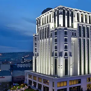 Retaj Royale Hotel