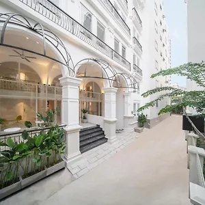 M Village Living Cuu Long Отель Хошимин